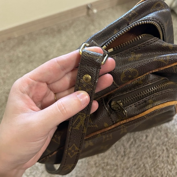 Vintage Louis Vuitton Brown Messenger Bag Monogram Design Coated Canvas Leather - Picture 9 of 16